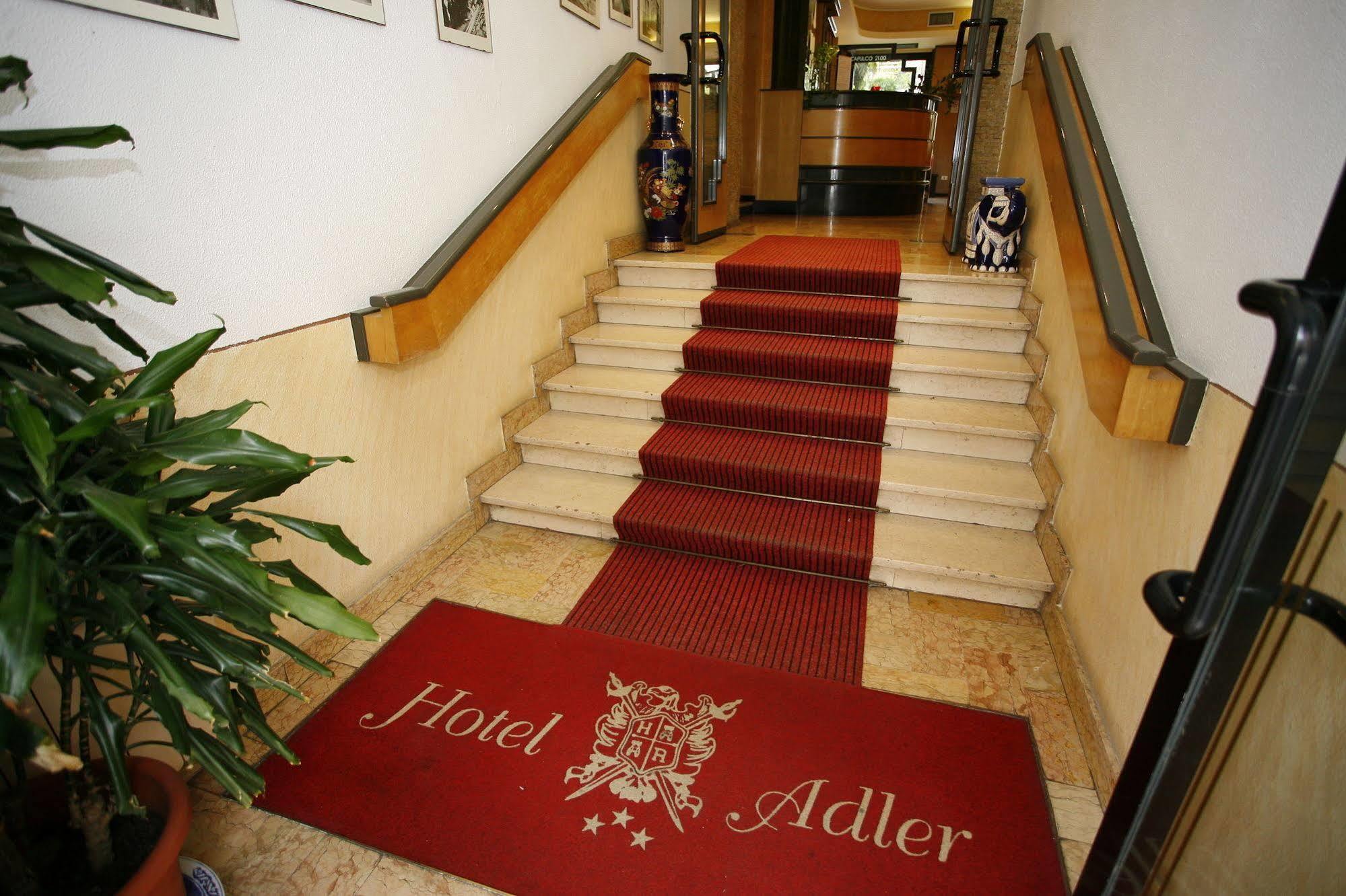 Hotel Adler มิลาน ภายนอก รูปภาพ